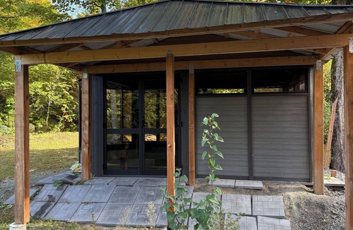 Saint-Hippolyte Ski Chalet | Peaceful chalet on private lake.