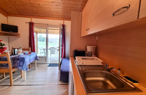 Usson-en-Forez Cottage | Peaceful chalet, pets allowed - 4 guests