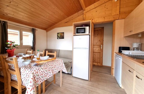 Usson-en-Forez Cottage | Peaceful chalet, pets welcome - 6 guests