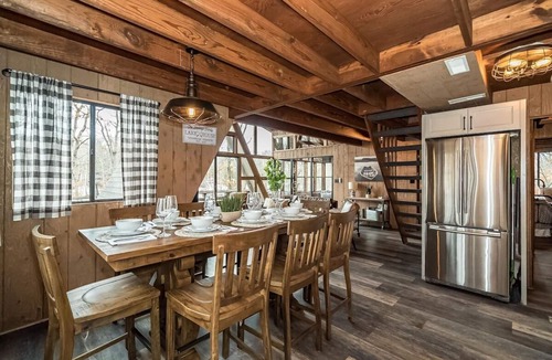 Innsbrook Ski Chalet | Peaceful chalet - *new* private beach, WIFI, kayaks