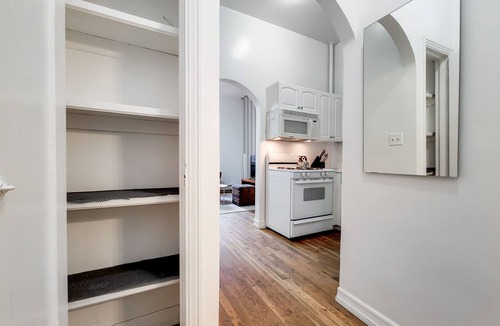 Upper West Side Apartment | Peaceful Charming Upper West Side One Bedroom