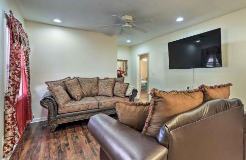 Columbus House | Peaceful Columbus Retreat w/Deck & Yard!