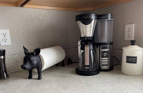 Klamath Falls House | Peaceful comfortable family home.