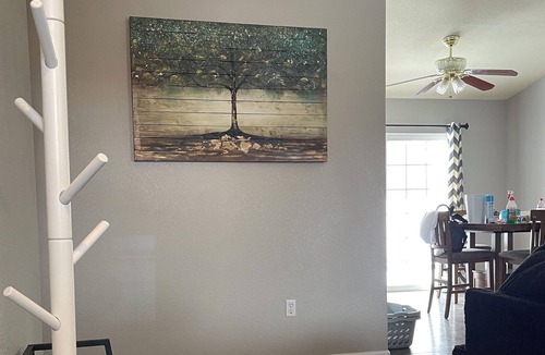 Klamath Falls House | Peaceful comfortable family home.