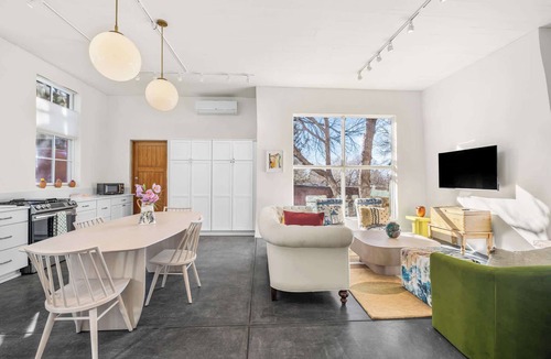Santa Fe House | Peaceful Contemporary East Side Retreat with Kivas