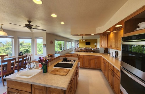 Copalis Beach House | Peaceful Copalis Beach Haven- Game Room