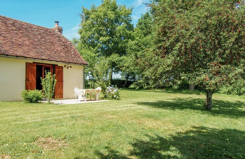 Savignac-Ledrier Cottage | Peaceful Cottage in Savignac
