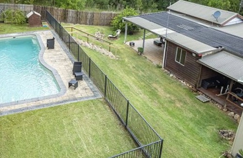 Booral House | Peaceful cottage