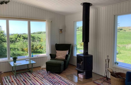 Spøttrup House | Peaceful cottage by the beach and nature