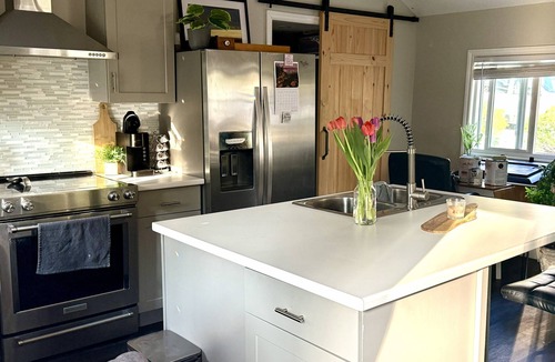 Norland Cottage | Peaceful Cottage for 2 – Fire Pit, BBQ & Nature!