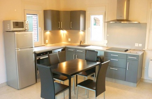 Meteren Cottage | Peaceful cottage in Flanders, pets allowed, private garden