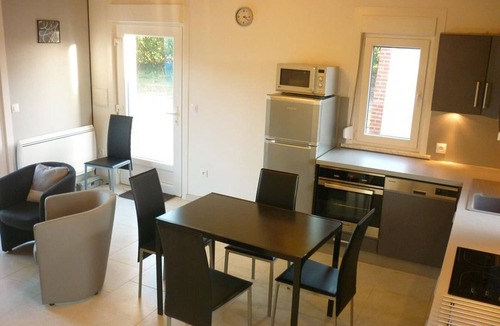 Meteren Cottage | Peaceful cottage in Flanders, pets allowed, private garden