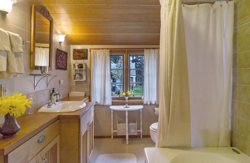 Olga House | Peaceful Cottage w/ Beach Access Orcas Island(CHC)