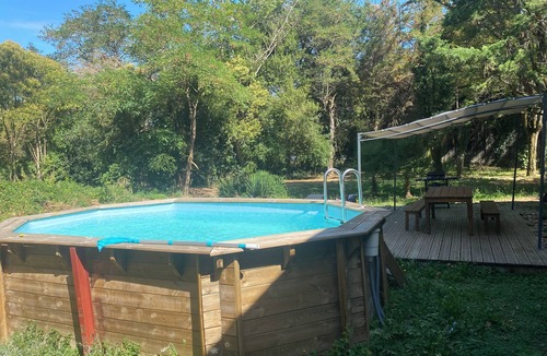 Mongauzy Cottage | Peaceful cottage with small pool