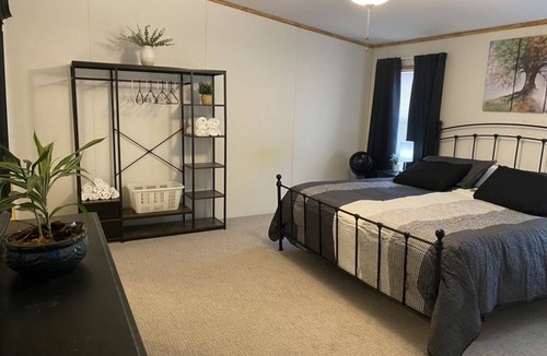 Oologah Other | Peaceful Country Getaway on an acre