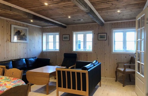Kædeby Haver House | Peaceful country home with beautiful water view