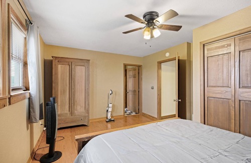 Horton House | Peaceful Country Home near Sheldon, MO