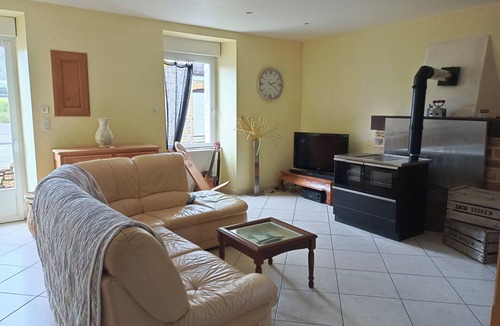 Vitre House | Peaceful country house