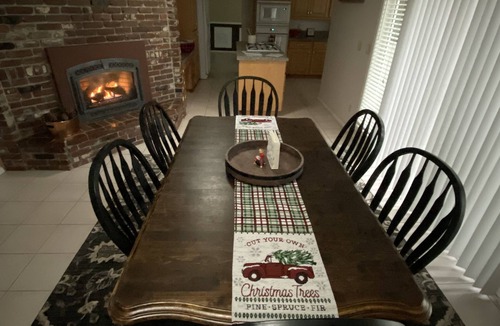 Dollar Corner House | Peaceful Country Retreat Near PDX and ILANI