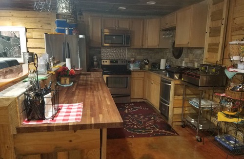 Statesboro Cabin | Peaceful Country Retreat