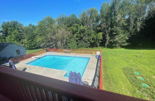 Vernon House | Peaceful Country Retreat