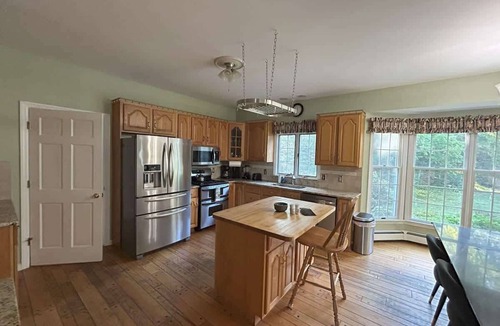 Cream Ridge House | Peaceful Countryside Retreat in Cream Ridge