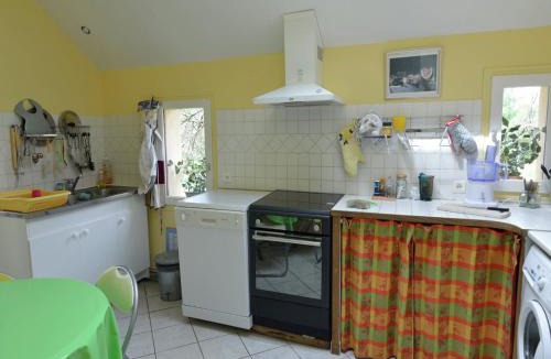 Isigny-le-Buat House | Peaceful Countryside Home