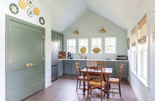 Round Top House | Peaceful Countryside | 2 Homes | Minutes from RT