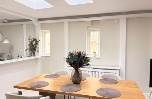 Copenhagen K Apartment | Peaceful Courtyard - Royal Palace & Marble Church