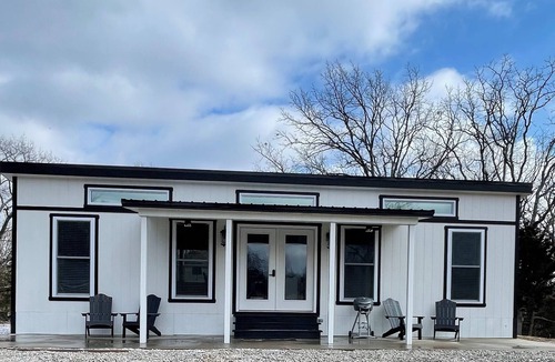 Lake Forest Estates House | Peaceful, cozy 1 bdrm home w hot tub & fire pit in the quiet countryside.