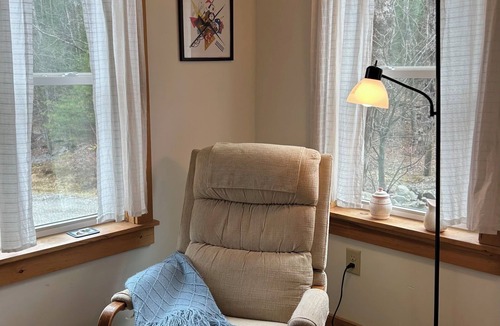 Guilford House | Peaceful Cozy Cottage in the Vermont Woods