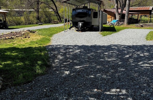 Lackey Hill RV Rental | Peaceful creekfront campsite on Deep Creek in Bryson City.
