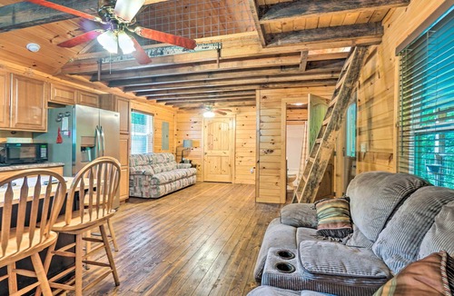 Chickamauga Lake Cabin | Peaceful Decatur Cabin w/Grill & Fire Pit!