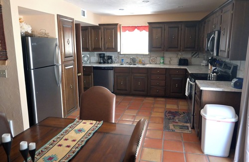 Patagonia House | Peaceful Desert Hacienda: 2 Bedrooms, Wi-Fi & Mountain Views