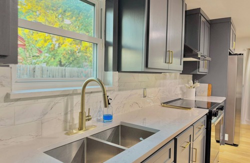 Owasso House | Peaceful designer looks in Owasso newly updated New Kitchen, 4 beds, 2 baths