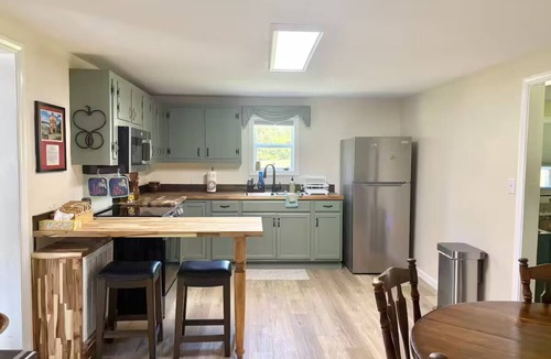 Fries House | Peaceful, Easy Feeling Riverhouse