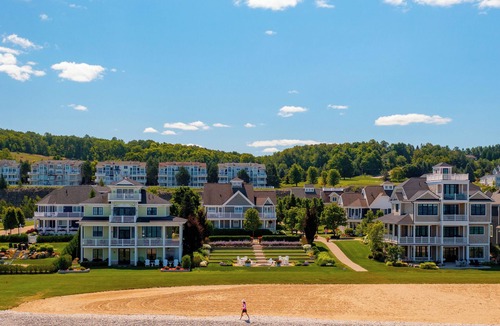 Bay Harbor House | Peaceful Escape 20