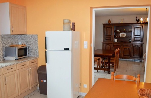 Saint-Laurent-de-Lin Cottage | Peaceful farmhouse between rivers and vineyards, pets allowed