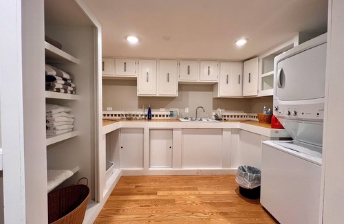 Colchester House | Peaceful- Family Friendly Home