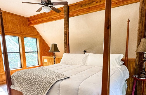 Russellville House | Peaceful farm setting & close to everything! ATU, ANO, St. Mary’s, & recreation!
