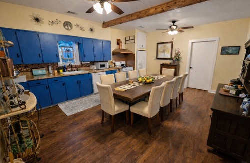 Hondo Other | Peaceful Farm Stay Fire Pit Pet-Friendly Room to Gather