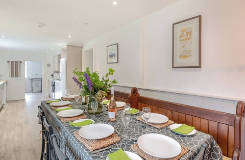 Grimsby Cottage | Peaceful Farmhouse - UK44787