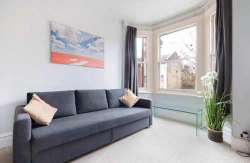 Northcote Apartment | Peaceful flat 1 minute from Clapham Junction
