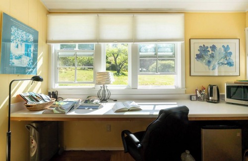 Mendocino Apartment | Peaceful Garden Oasis with Breakfast Provided