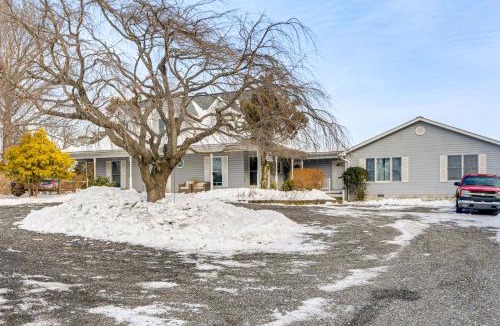 Boring House | Peaceful Getaway w/Countryside Views in Upperco