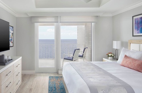 Charlotte Harbor Hotel | Peaceful Harbor front Escape – 3 Private Rooms, Shared Scenic Stay