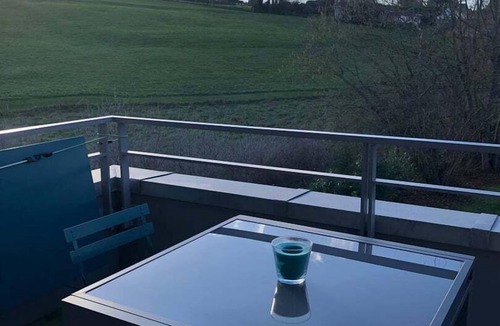 Benerville-sur-Mer Apartment | Peaceful Haven - just 100m from the Beach