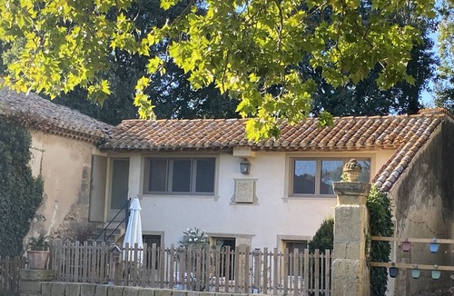 Salon-de-Provence House | Peaceful Haven in the Countryside