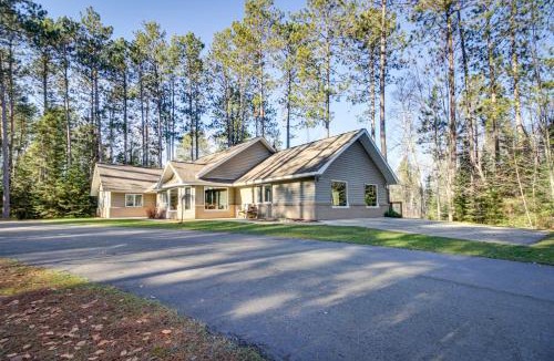 Hibbing House | Peaceful Hibbing Getaway Heated Floors, Fire Pit!