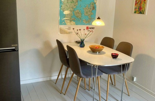 Them Apartment | Peaceful holiday apartment by Skærbæk plantation